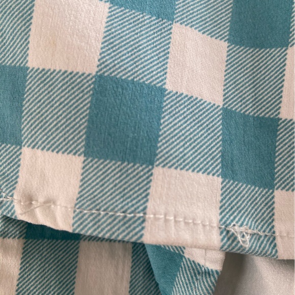 Torrid Women’s Teal and White Plaid Gingham Smocked Crop Top Tank peplum, Sz 2X - Picture 9 of 9